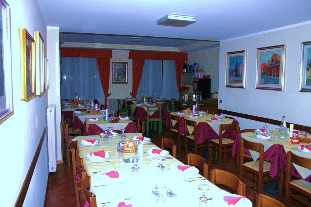 Albergo Bellaria Lavarone Buitenkant foto